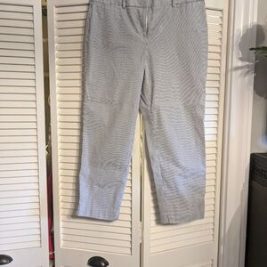Ann Taylor Factory seersucker crop pants size 8 curvy
